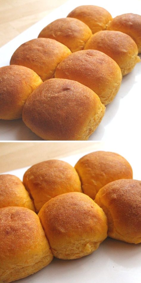 Vegan Sweet Potato Buns - Vie De La Vegan How To Cook Peas, Vegan Dinner Rolls, Potato Buns, Sweet Potato Rolls, Sweet Potato Buns, Vegan Breads, Best Gluten Free Bread, Potato Rolls, Gluten Free Sweet Potato