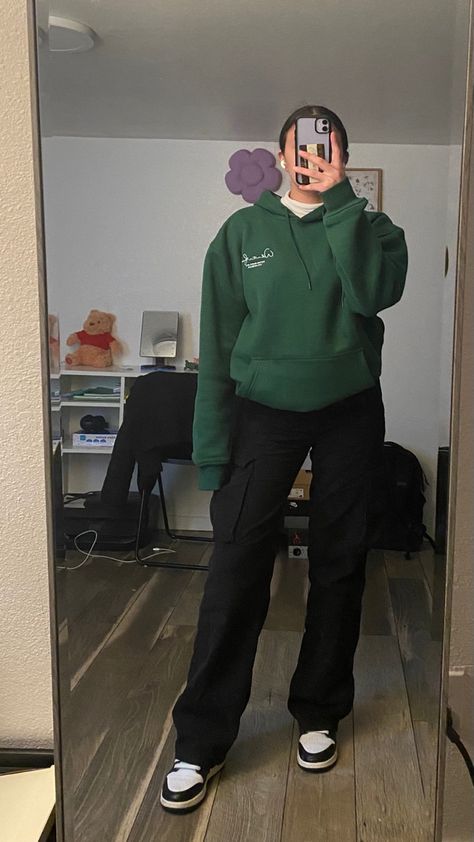 Sweatshirts And Cargo Pants, Black And Green Streetwear Outfit, Hoodie With Trousers Outfit, Hoodies With Jeans Outfits, Dark Green Fleece Jacket Outfit, Green Jordan Ones Outfit, Hoodies And Cargo Pants, Green Zipup Hoodie Outfit Aesthetic, Cargos And Sweatshirt