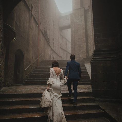 Classy Couple, Mon Cheri, Sarah J Maas, Story Inspiration, Artistic Photography, Couple Aesthetic, Wedding Photoshoot, Bride And Groom, Couple Photography