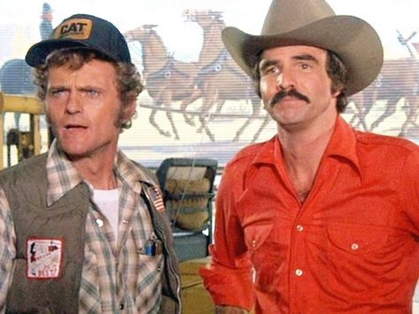 Bandits Costume, Jerry Reed, Junkyard Dog, Being Chased, Western Artwork, The Bandit, Smokey And The Bandit, Couples Halloween Outfits, Outlaw Country