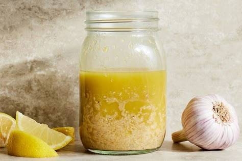 Lemon-Garlic-Parmesan Vinaigrette Simple Salad Dressing, Lauren Grace, Easy Salad Dressing, Roasted Cabbage, Simple Salad, Heart Healthy Diet, Parmesan Recipes, Protein Nutrition, Eat Salad