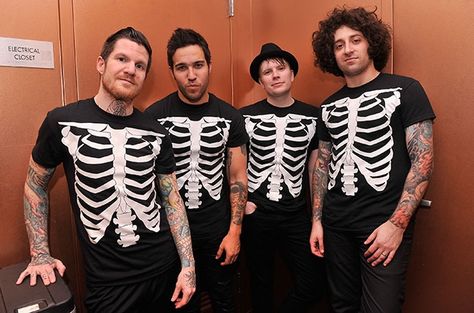 Fall Out Boy Songs, Fallout Boy, Photowall Ideas, Joe Trohman, Andy Hurley, Save Rock And Roll, Patrick Stump, Young Blood, Pete Wentz