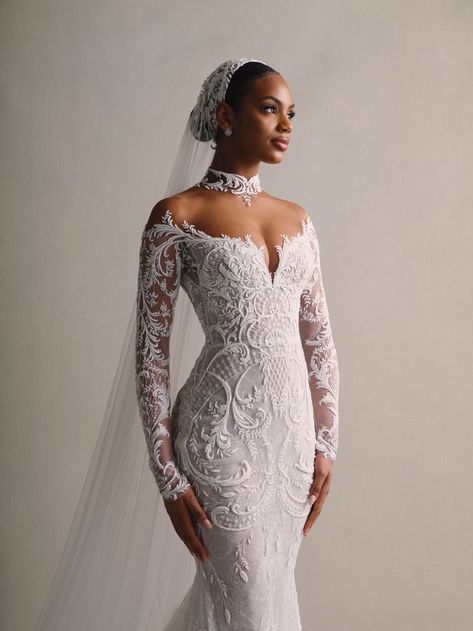 Bohemian Chic Wedding Dress, Alonuko Wedding Dress, Elegant Glam Wedding Dress, Alonuko Wedding Gowns, Chantilly Lace Wedding Dress, Black People Weddings, Black Women Wedding Dresses, Wedding Gown Inspiration, Dream Wedding Decorations