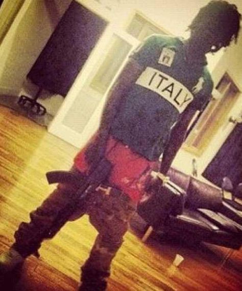 Chief Keef Wallpaper, Glo Girl, Swag Pics, 2013 Swag Era, Chief Keef, Rap Aesthetic, True Religion Jeans, Old Pictures