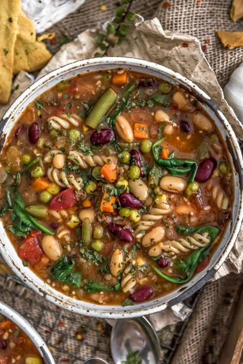 Healthy Minestrone Soup, Sopa Minestrone, Pasta Vegetarian, Veggies Recipes, Recipes Pasta, Minestrone Soup, Tasty Pasta, Beauty Diy, Diy Recipes