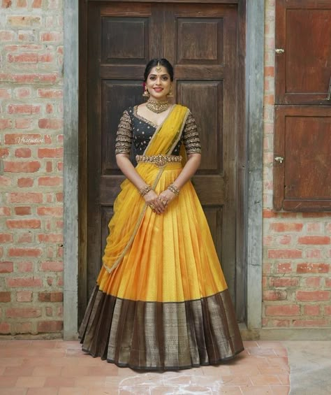 Haldi Look For Groom Sister, Half Saree Lehenga Yellow, Lehenga For Haldi Function, Groom Sister Wedding Outfit, Dhavani Half Saree Color Combos, Haldi Look For Bride Sister, Half Saree Designs South Indian, Yellow Half Saree, Bridegroom Outfits