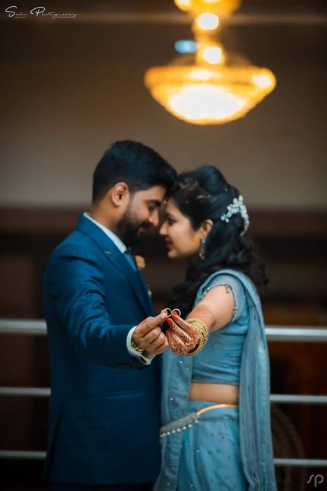 Indian Engagement Photos, Prewedding Poses, Engagement Portraits Poses, Engagement Ring Photography, विवाह की दुल्हन, Marriage Poses, Engagement Shoots Poses, Indian Wedding Poses, Engaged Couples Photography