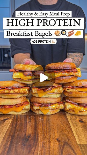 Breakfast Bagel Recipe, Aussie Fitness, Breakfast Bagels, Protein Macros, Bacon Turkey, 40g Protein, Bagel Thins, Bagel Breakfast Sandwich, Low Carb Bagels