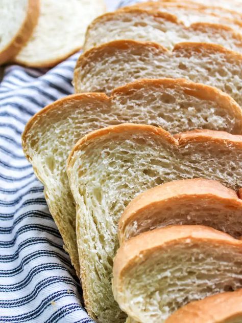 Homemade Sandwich Bread Recipe - Eats Delightful One Loaf Sandwich Bread Recipe, No Rise Sandwich Bread, Bread Recipe For Sandwich, Instant Yeast Sandwich Bread, Simply Sandwich Bread, Easy Wheat Sandwich Bread, Artisan Sandwich Bread, Yeast Sandwich Bread Recipes, Perfect Sandwich Bread