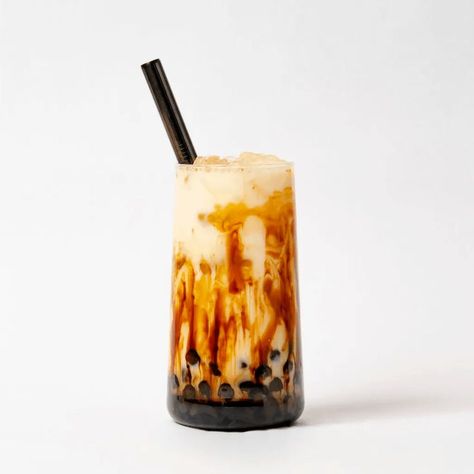 Bubble Tea Photo, Cireng Isi, Tea Photo, Bubble Tea Recipe, Thai Milk Tea, Bubble Tea Boba, Bubble Milk Tea, Food Challenge, Cafe Menu