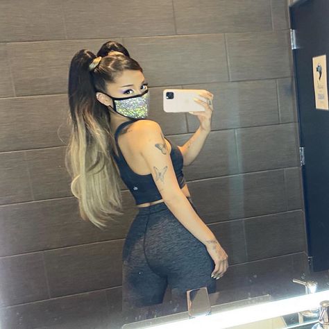 Ariana Grande on Instagram: “🌧” Ariana Instagram, Ariana Grande Images, Ariana Grande Outfits, Ariana Grande Cute, Ariana Grande Style, Ariana Grande Wallpaper, Wwe Female Wrestlers, Ariana Grande Pictures, Ariana Grande Photos