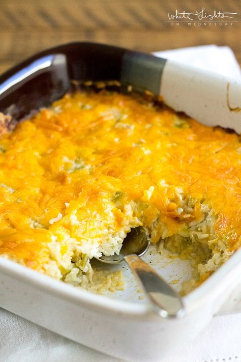 Green Chile Chicken And Rice, Hatch Chili Recipes, Risotto Dishes, Chili Relleno, Chicken And Rice Casserole, Southern Comfort Food, Green Chile Chicken, Chicken Rice Casserole, Hatch Chile