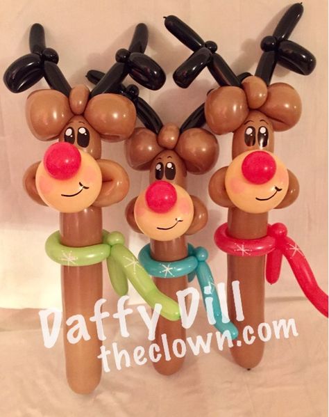 Balloon Rudolph Reindeer Christmas Balloon Animals, Christmas Balloon Twisting, Balloon Table Centerpieces, Link Balloons, Balloon Christmas, Candy Cups, Christmas Balloon Decorations, Holiday Balloons, Rudolph Reindeer