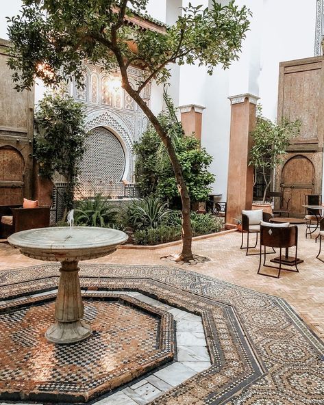 Moorish Courtyard, Islamic Landscape, Islamic Garden Design, Persian Courtyard, Portuguese Courtyard, Arabic Courtyard, Islamic Gardens, Garden Courtyard, Arabian Garden