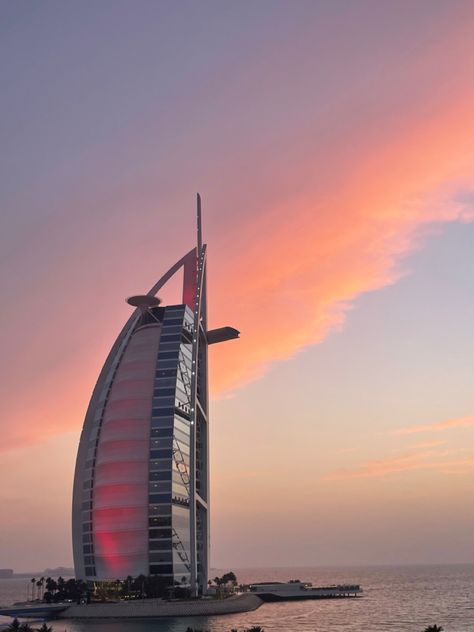 Dubai Pink Aesthetic, Dubai Aesthetic Pictures, Burj Al Arab Aesthetic, Dubai Astethic, Zoya Core, Travel Aesthetic Dubai, Sunset Phone Wallpaper, Crockery Unit Design Dining Rooms, Bujo Pictures