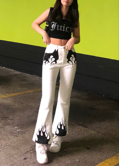 outfit inspo flares flared jeans flame trousers black and white juicy couture baby tee y2k aesthetic air force trendy White Jeans Painting, Painting On White Jeans, White Jeans Diy, Painted White Jeans, Pants Upcycle, White Juicy Couture, Edm Outfit, Custom Jeans Diy, Denim Diy Clothes