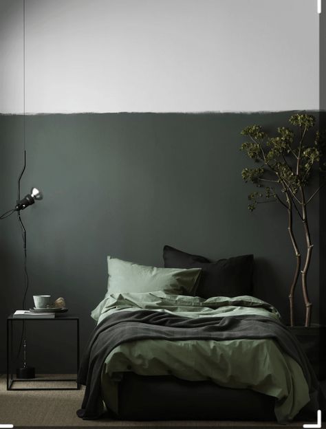 The monochrome bedroom: deep green bedroom by Swedish interior stylist Pella Hedeby for Elle Decoration Se. Photograph by Ragnar Omarsson. Burgundy Room, Exterior Flooring, Best Bedroom Paint Colors, Swedish Wall, Monochrome Bedroom, Dark Green Walls, Green Bedroom, Green Walls, Interior Kitchen