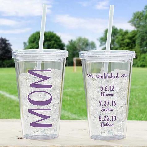 Mom Custom Tumblers, Plastic Tumbler Ideas, Acrylic Tumbler Ideas, Cups With Vinyl Tumblers, Mom Cups Vinyl, Clear Tumblers With Vinyl Ideas, Mom Cup Ideas, Personalized Cups Tumblers Mom, Cricut Tumbler Ideas