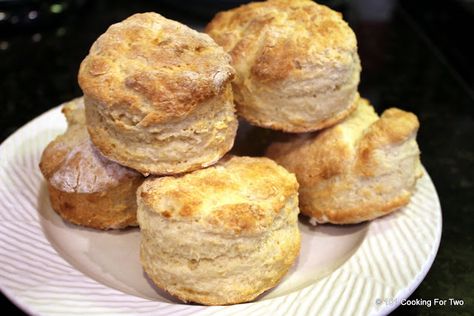 Zero Fat Biscuits - made these tonight and used low fat yogurt instead of no fat - they were yummy!! Low Fat Biscuits, Fat Free Recipes, Healthy Biscuits, Baking Powder Biscuits, Low Fat Yogurt, Fat Foods, Homemade Biscuits, Cooking For Two, Low Fat Recipes