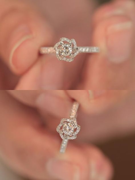 Petite Rings Engagement, خواتم خطوبة, Cute Promise Rings, قلادات متدلية, Hand Jewelry Rings, Couple Ring Design, Pretty Engagement Rings, Pretty Jewelry Necklaces, Cute Engagement Rings