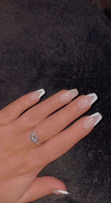 Engagement Ready Nails, Nail Designs For Engagement, Engagement Pictures Ring, Nails For Engagement, Nails For Engagement Pictures, Mail Ideas, Ring Shots, Simple Nail, Simple Nail Designs