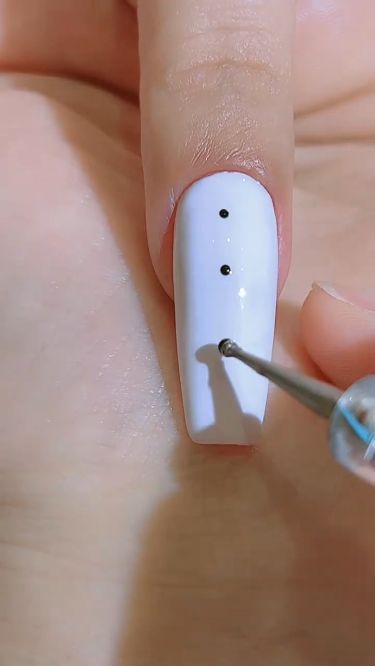 Simple Nail Art Videos, Nail Tutorial Videos, Quick Nail Art, Nail Art Diy Easy, Quick Nail, Chrome Nails Designs, Nail Designs Tutorial, Nail Art For Beginners, Nail Art Techniques