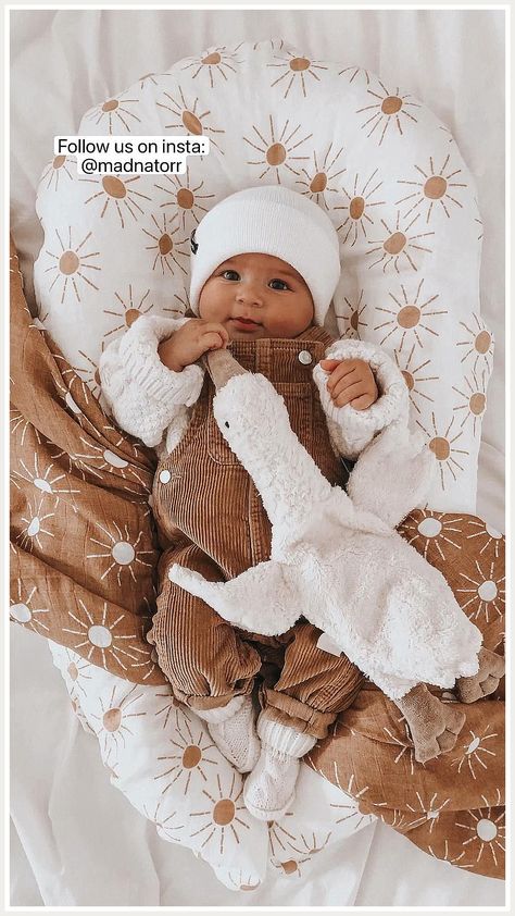 Baby Fashion - Be Awesome - Stop Searching! Get all your needs fulfilled from one of the leading online stores. Neutral Baby Outfits, Pictures Of Babies, Baby Photography Ideas, Boho Baby Boy, Names And Meanings, Nursery Decor Ideas, Chase Hudson