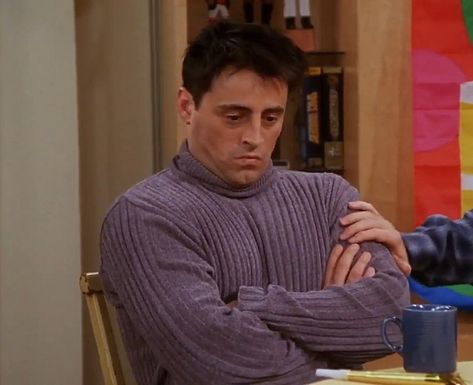 Joey Tribbiani Mood, Mood Friends, Joey Chestnut, Friends Outfits, Friends Scenes, Matt Leblanc, Friends Cast, Joey Tribbiani, Friends Moments