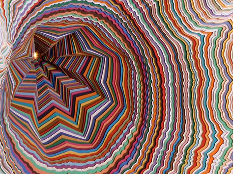 jen stark: paper art Jen Stark, Paper Art Sculpture, Paper Artwork, Paper Artist, Paper Cutout, Paper Sculpture, Op Art, Optical Illusions, American Artists