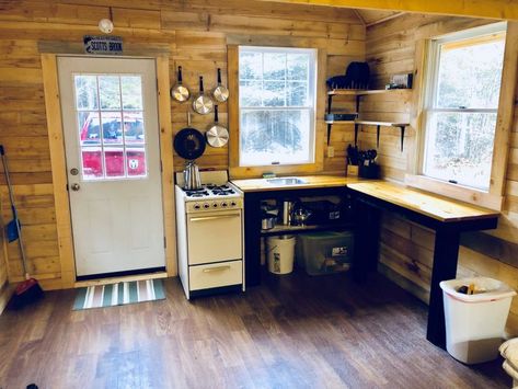 Micro Cabin Kitchen, Hunting Camp Ideas Cabin Kitchen, Off Grid Cabin Kitchen Ideas, Kitchen Cabin Ideas, Off Grid Cabin Decor, Dry Cabin Kitchen, Hunting Cabin Kitchen Ideas, Tiny Cabin Interiors Off Grid, Rustic Off Grid Cabin