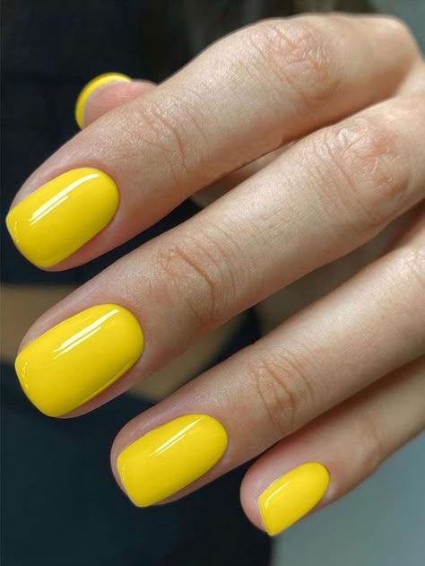 Solid Color Nails, Fall Gel Nails, Spring Nail Colors, Vibrant Nails, Nails And Toes, Nails Colors, Polish Ideas, Yellow Nails, Nails Toes