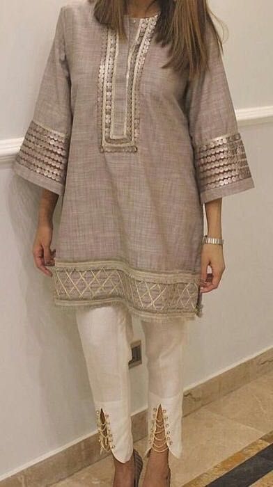 Call/WhatsApp at +1 (480)-330-4827 to order the full set of kurta and pants Tunic Dresses, Nikkah Dress, Pakistani Fashion Casual, Pakistani Dresses Casual, Kurta Neck Design, Salwar Kamiz, Kurti Designs Party Wear, Kurta Designs Women, Trending Fashion Outfits