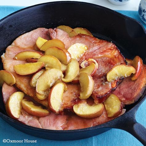 Gooseberry Patch Recipes: Ham Steak & Apples Skillet from Everyday Comfort Food Ham Steak Dinner, Gooseberry Patch Recipes, Ham Steak Recipes, Ham Steak, Easy Breakfast Recipes, Gooseberry Patch, Easy Steak Recipes, Ham Steaks, Skillet Recipes