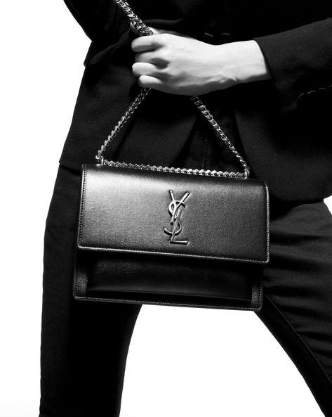 SUNSET medium in smooth leather | Saint Laurent United States | YSL.com Melie Louis Vuitton, Vintage Ysl, Monogram Bag, Lv Bag, Louis Vuitton Twist Bag, Medium Bags, Small Leather Goods, Louis Vuitton Handbags, Embossed Leather