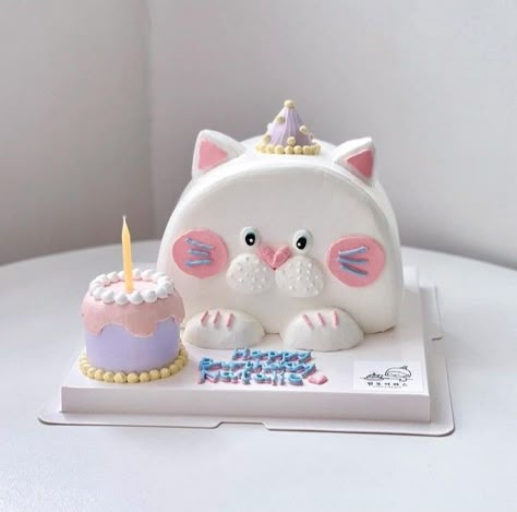 Cake Designs Funny, Funny Cake Ideas, Kue Disney, Cakes Funny, Birthday Cake Funny, Cake Funny, Simple Cake Designs, Funny Birthday Cakes, Mini Cakes Birthday