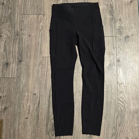 Nwot Lululemon Speed Up Leggings Black Size 2 Like New Condition. Speed Up, Black Leggings, Lululemon Athletica, Pant Jumpsuit, Size 2, Like New, Leggings, Pants, Women Shopping