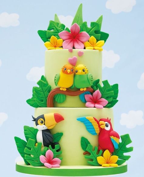 Parrot Birthday Cake, 9th Birthday Cake, Happy Birthday Cake Photo, Bird Birthday Parties, Jungle Cake, Sweet Tables, Bird Party, Bird Cakes, Bird Birthday