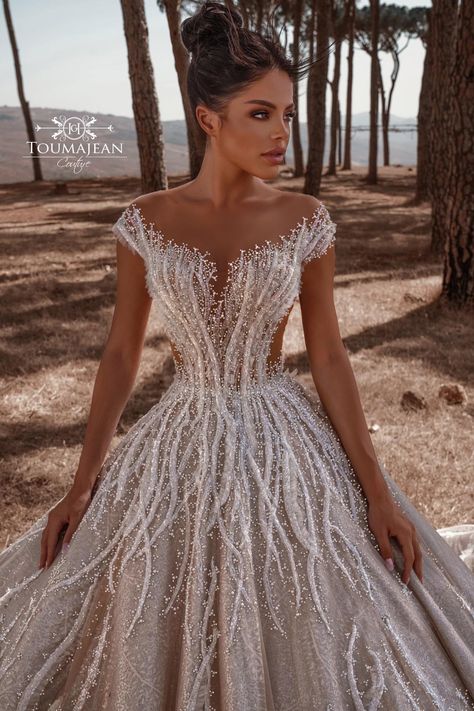 Lebanon Wedding, Sparkle Dresses, Modern Bridal Dress, Extravagant Wedding Dresses, Anniversary Dress, Dreamy Wedding Dress, Fairy Wedding Dress, Classy Wedding Dress, Wedding Dress Guide