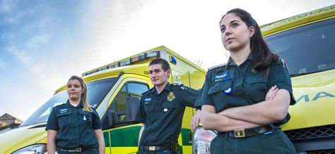 paramedic | 2015 recruitment programme for Paramedic graduates Paramedic Uniform, Paramedic Quotes, Girl Firefighter, Emt Paramedic, Job 1, Emergency Medical Services, Dream Career, Future Jobs, Character Poses