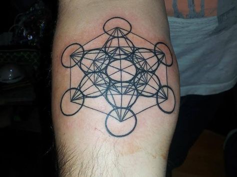 Metatrons cube tattoo Cube Tattoo, Geometric Sleeve Tattoo, Monkey Tattoos, Metatron's Cube, Sacred Geometry Tattoo, Geometry Tattoo, Muster Tattoos, Metatrons Cube, Modern Tattoos