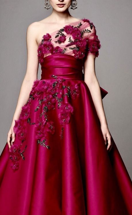 December 23, Frocks For Girls, فستان سهرة, Gorgeous Gowns, Long Gown, Beautiful Gowns, Couture Dresses, Fancy Dresses, Beautiful Fashion