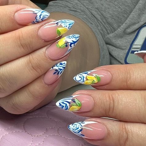 Amalfi Coast inspired 🍋 . . #nailsbysophiaf #lemonnails #handpaintedart #nailart #nailinspo | Instagram Amalfi Nail Art, Amalfi Coast Nail Art, Italian Nails Designs, Amalfi Nails, Amalfi Coast Nails, Coast Nails, Italy Nails, Nailart Designs, Fruit Nails