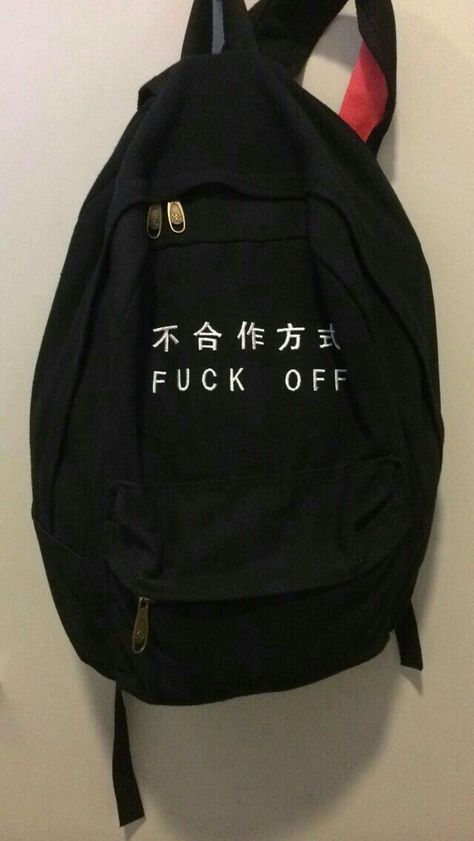 [Harem yaoi] [Naruto uke] [Chicos semes] [Lamento si no queda muy b… #detodo # De Todo # amreading # books # wattpad Grunge Bags, Grunge Backpack, Black School Bags, Estilo Harajuku, Aesthetic Backpack, Rucksack Bag, Black Grunge, Super Outfit, Stylish Backpacks