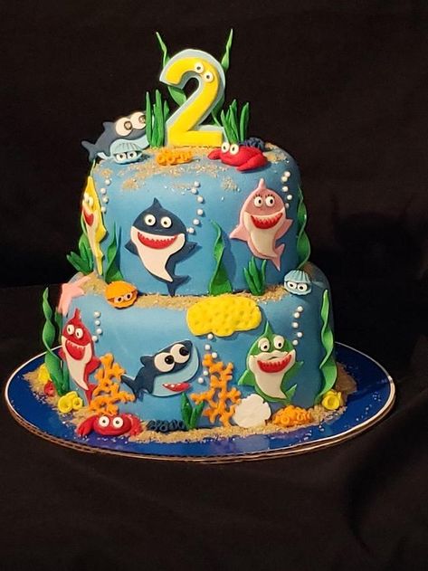 Shark Cakes, Shark Themed Birthday, Shark Birthday Cakes, Cartoon Birthday Cake, Baby Boy Birthday Cake, Pig Birthday Cakes, Cake Kids, Shark Cake