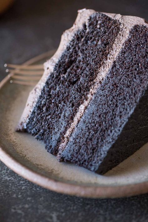 Best Moist Chocolate Cake, Chocolate Cake Recipe Moist, Dark Chocolate Cake, Amazing Chocolate Cake Recipe, Homemade Chocolate Cake, Whipped Cream Frosting, Dark Chocolate Cakes, Best Chocolate Cake, Moist Chocolate Cake