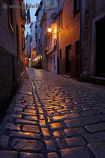 Cobblestone Road Aesthetic, Alleyway Reference, Painted Cobblestone, Cobblestone Road, City Of Ember, Cobblestone Street, City Streets Photography, Cobble Stone, Stone Road