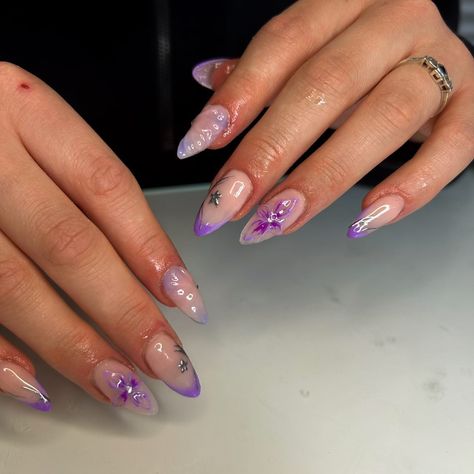 💜🪻 . Book under, “3 feature nails” Price: £45 Length: 3 magnets Shape: Almond . . . . . #nails #nailsofinstagram #nailsnailsnails #nailsart #nailstagram #nailsdesign #nailart #naildesign #nailporn #nailaddict #nailinspo #acrylics #acrylicnails #acrylicsnails #Luton #lutonnails #Lutonnailtech Purple Nails Almond Shape, Purple Almond Acrylic Nails, Purple Nails Almond, Shape Almond Nails, Purple Acrylic Nails, Nail Prices, Birthday Inspo, Almond Shape Nails, Almond Acrylic Nails