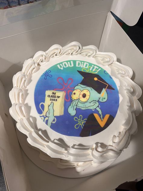 Graduation Cake Ideas, Cake Funny, Grad Cake, Funny Aesthetic, Spongebob Birthday, Funny Birthday Cakes, Creative Birthday Cakes, Graduation Cap Decoration, Cap Decorations