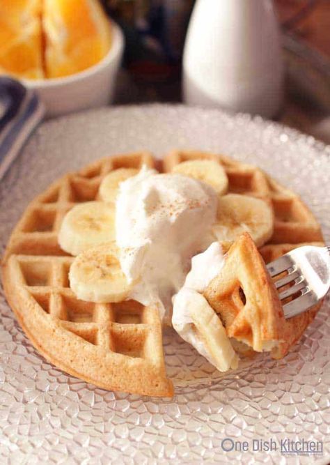 Homemade waffle | One Dish Kitchen | #waffles #singleserving #smallbatch #breakfast #cookingforone #recipesforone Waffle Recipe For One, Banana Bread Waffle Recipe, One Waffle Recipe, Mini Waffle Recipe, Homemade Waffle, Breaking Fast, One Dish Kitchen, Easy Waffle Recipe, Recipe For One