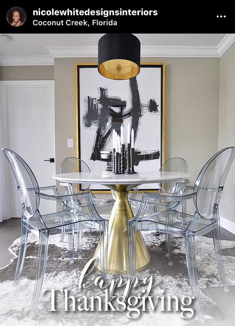 Ghost Chair Dining Room, Ghost Chairs Dining, Acrylic Furniture Decor, Glam Livingroom, Black Round Dining Table, Chair Dining Room, Ghost Chairs, White Interior Design, Dining Room Style